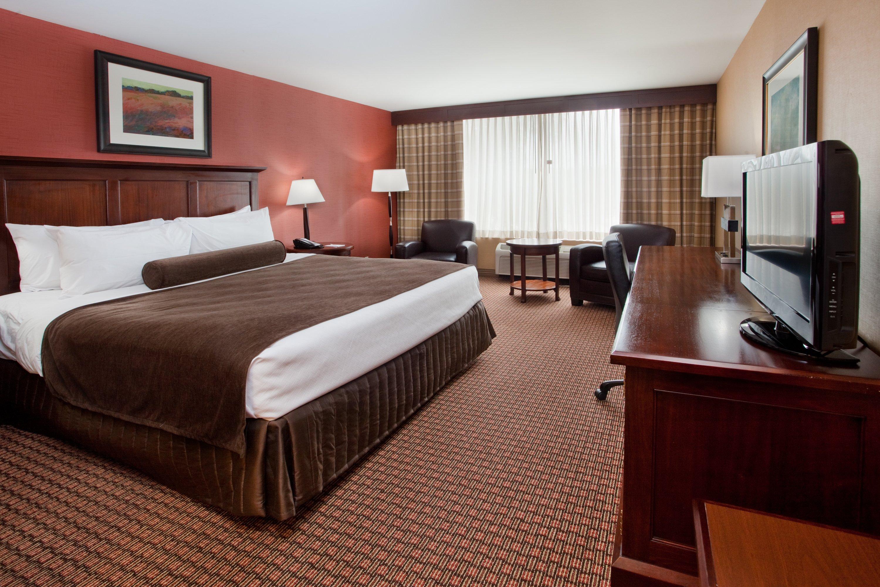 Ramada By Wyndham Cleveland Independence Hotel Exterior photo