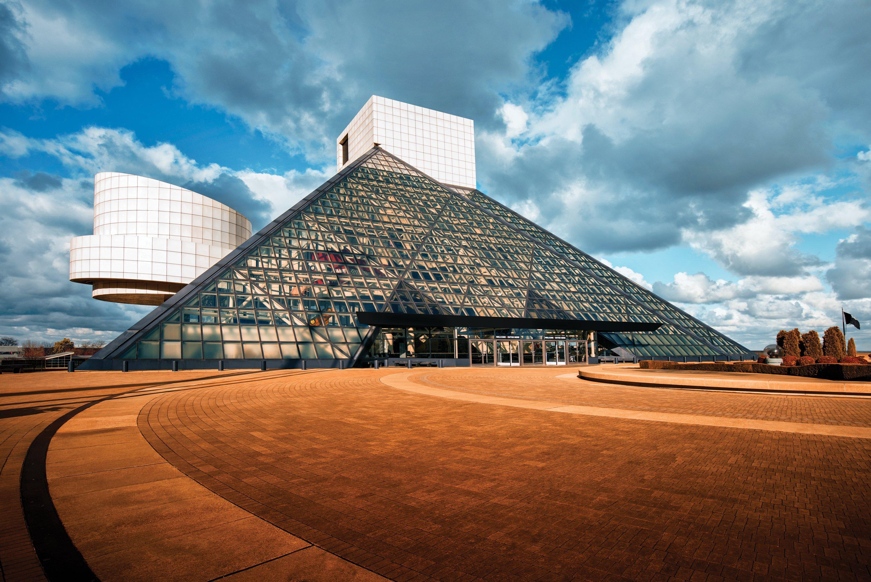 Ramada By Wyndham Cleveland Independence Hotel Exterior photo